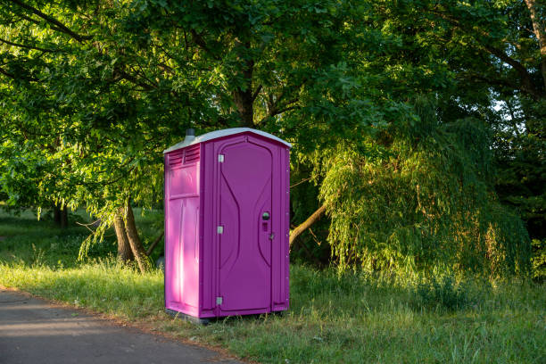 Professional porta potty rental in Orangetree, FL